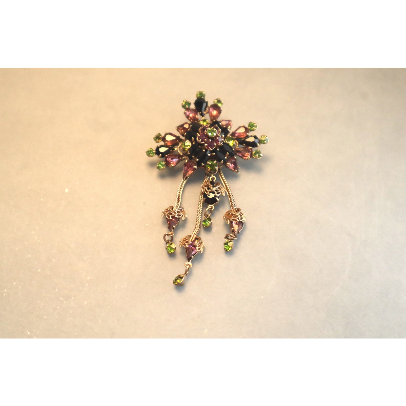 Alice Caviness Purple Green Fringe Brooch-Pendant 110$